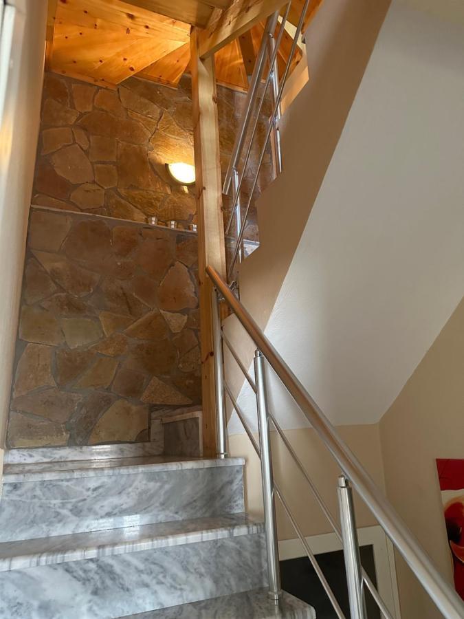 Andrea House Villa Berat Luaran gambar