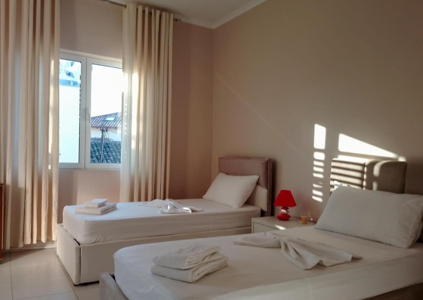 Andrea House Villa Berat Luaran gambar